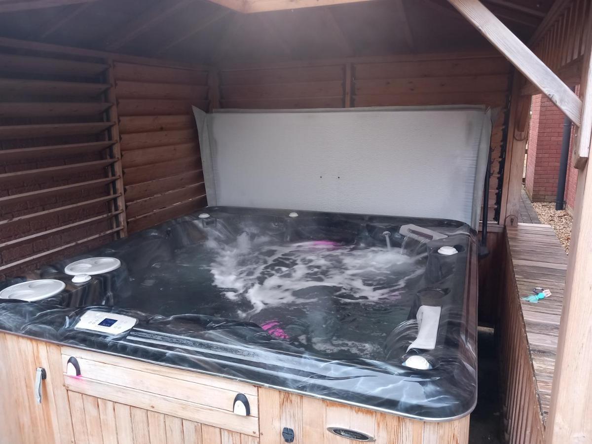 Деревянный коттедж Riverside Annex At Ashbank *